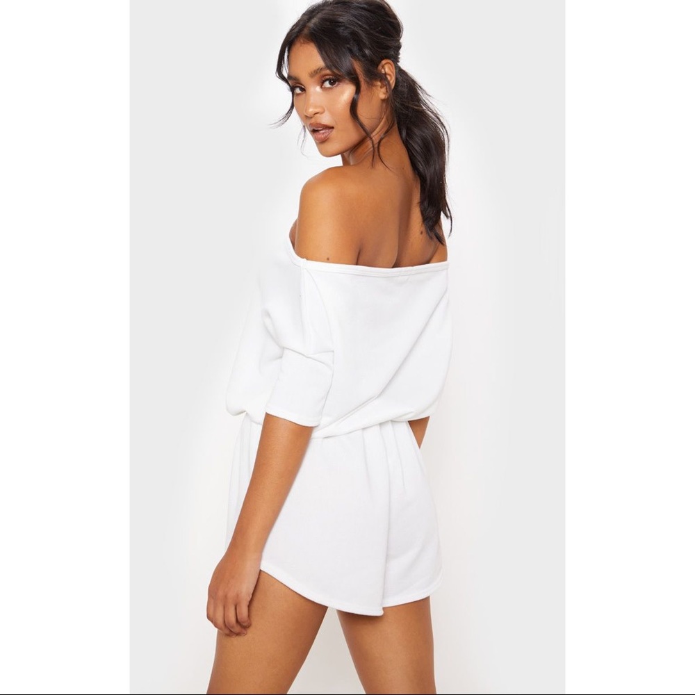 NWOT PrettyLittleThing Off the Shoulder Romper 🖤